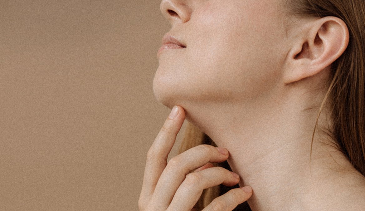 No, the TikTok Trend of Wearing a Chin Strap to Bed Will Not ‘Snatch’ Your Jawline—but Does It Have Sleep Benefits?